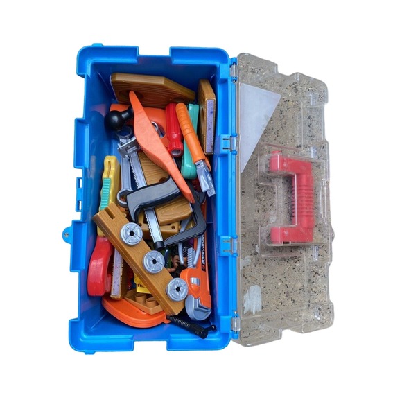 Battat Toy Toolbox Set Mixed Lot Of Black & Decker 31 pcs broken latch on box - Picture 1 of 8